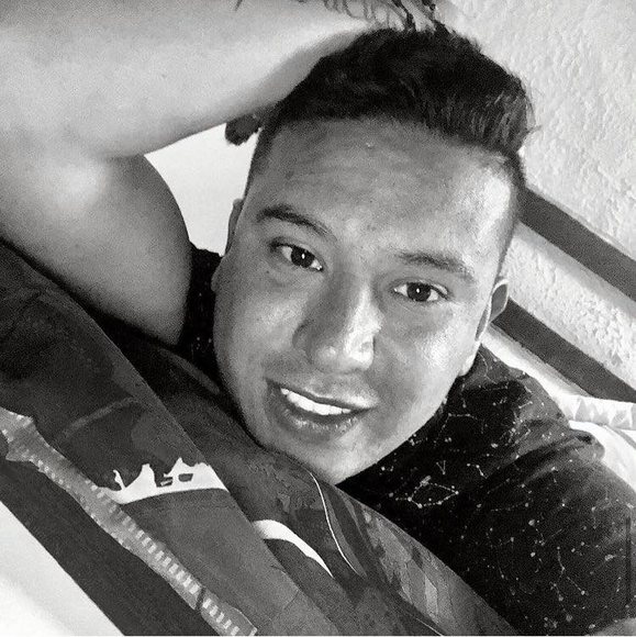 Meet your Posher, Hector - Picture 1 of 1